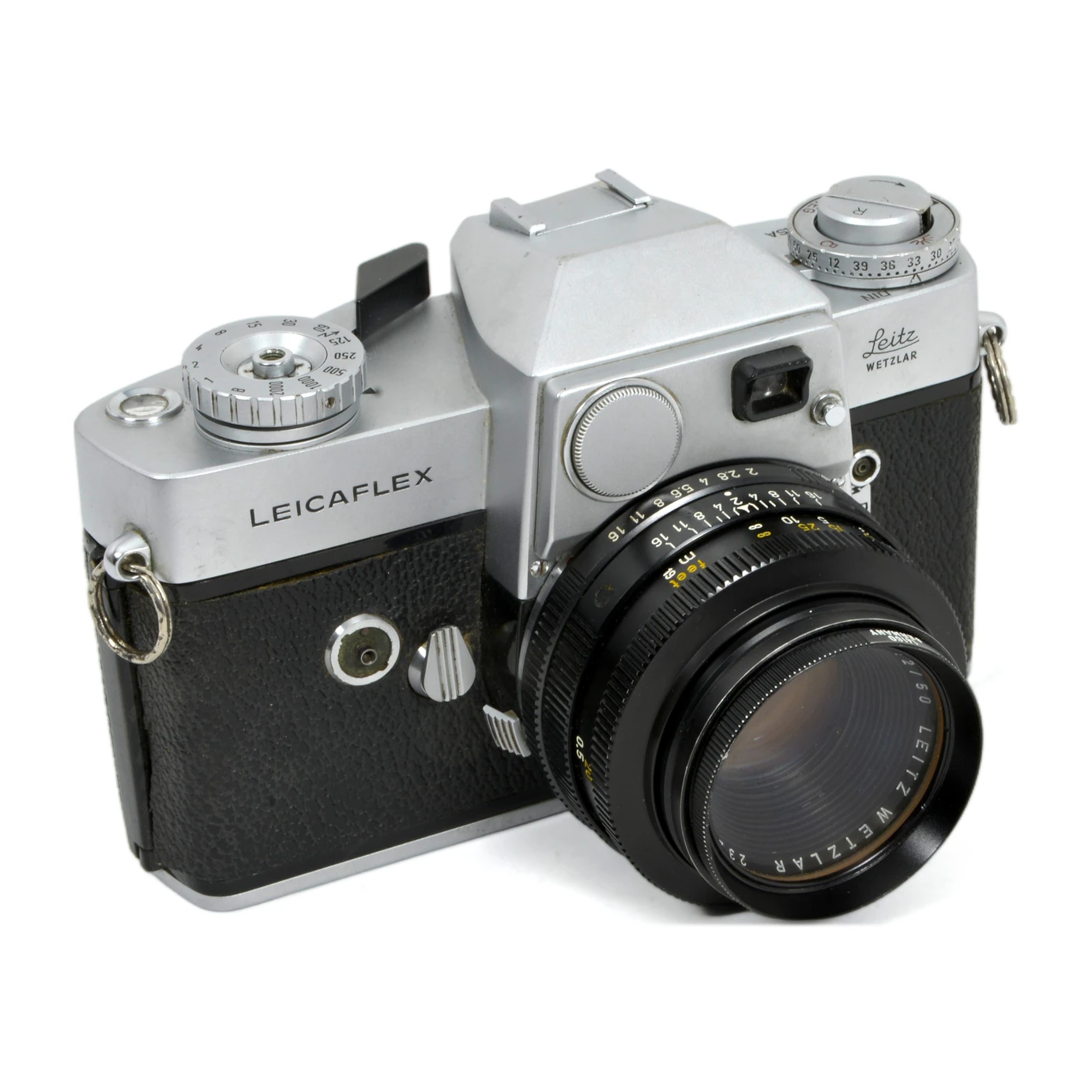 Appareil photo argentique Leicaflex de 1966 avec objectif Summicron-R 50mm