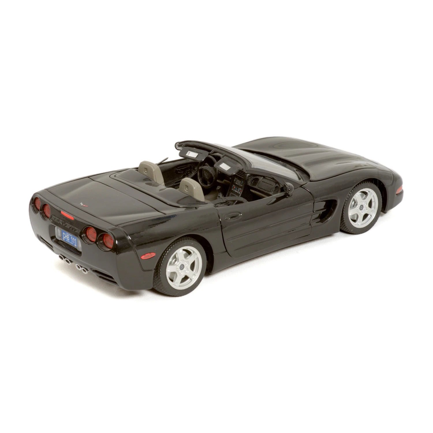 Vue arrière de la voiture de collection Chevrolet Corvette C5 Bburago