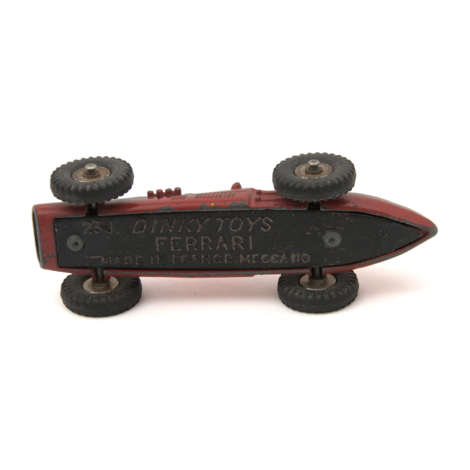 Châssis de la miniature Dinky Toys 23J Ferrari Made in France Meccano