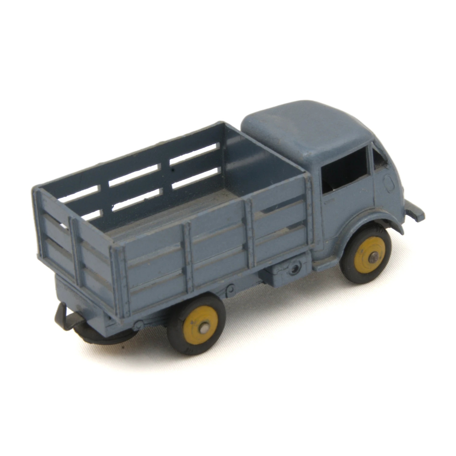 Camion Dinky Toys 25A bleu vue arrière avec crochet d