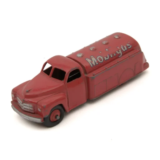 Camion citerne Dinky Toys 25d Mobiloil rouge de profil