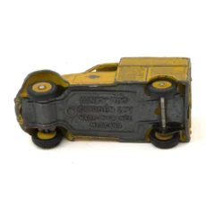 Châssis de la miniature Dinky Toys Citroën 2CV Made in France Meccano