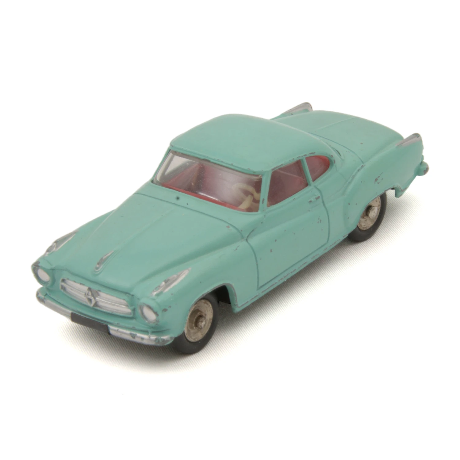 Voiture miniature Dinky Toys Borgward Isabella turquoise vue de trois quarts avant