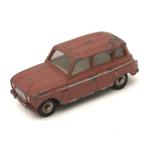 Voiture miniature Dinky Toys Renault 4L rouge vue de trois quarts avant