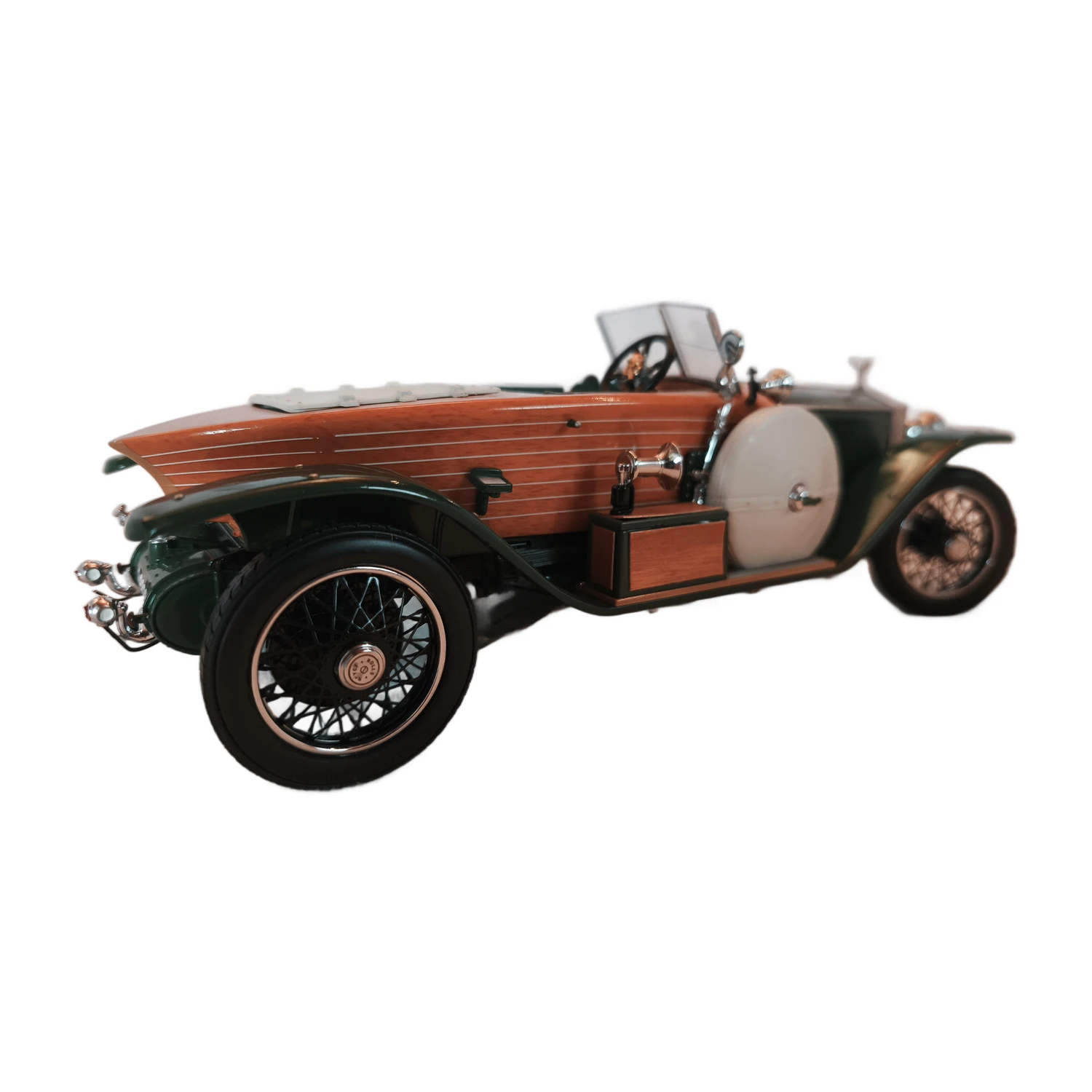 Vue arrière 3/4 de la Rolls Royce Skiff miniature montrant la carrosserie en bois