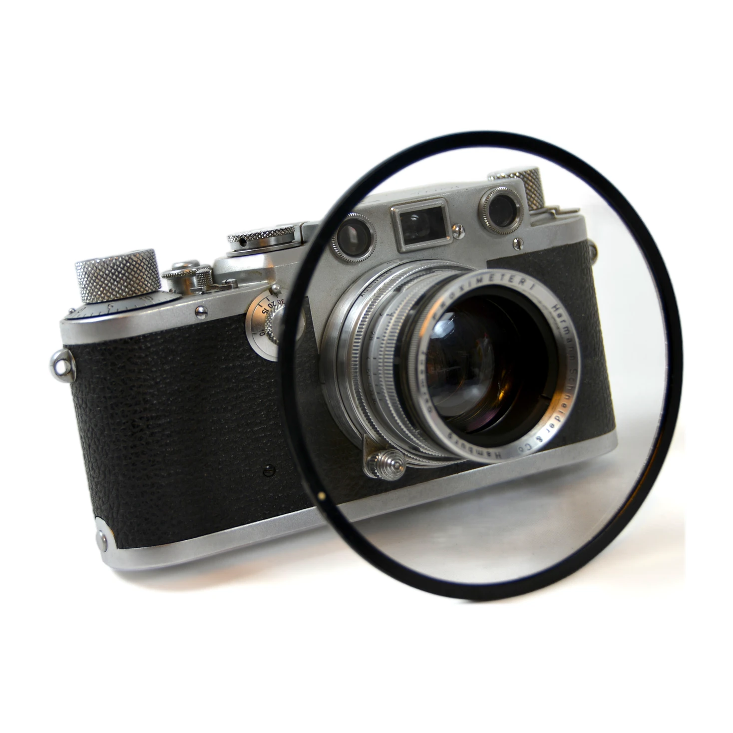 Appareil photo Leica IIIf avec objectif Summitar 5cm f/2 et accessoire Proximeter I monté