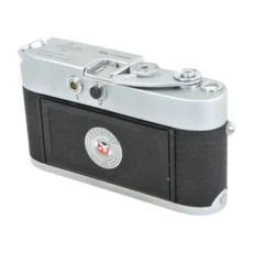 Vue arrière du Leica MDa montrant le dos et le cadran de rappel de sensibilité