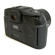 Dos de l'appareil photo reflex Leica R8 noir