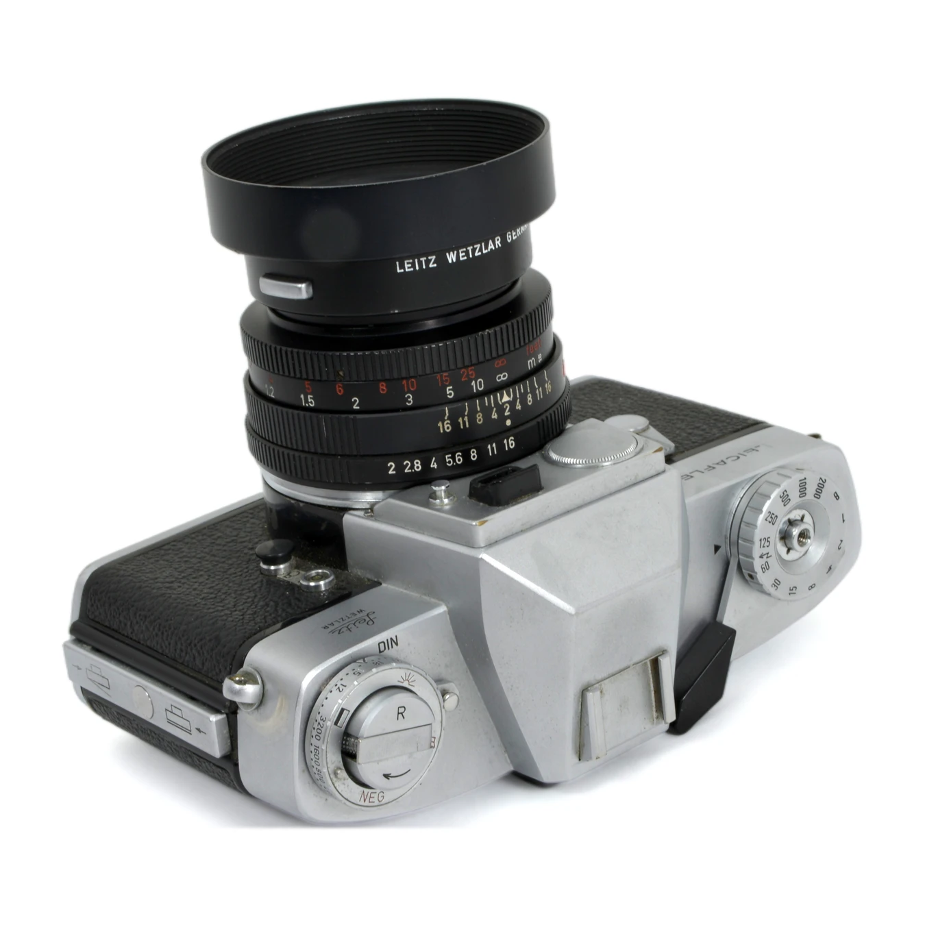 Appareil photo reflex argentique Leicaflex Standard