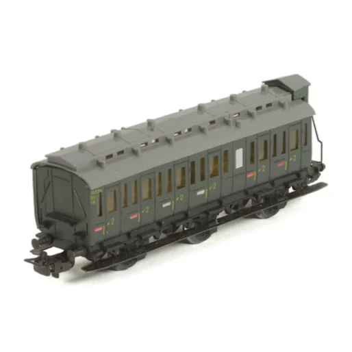 Voiture de voyageurs Märklin 4005 verte en métal avec vigie échelle HO