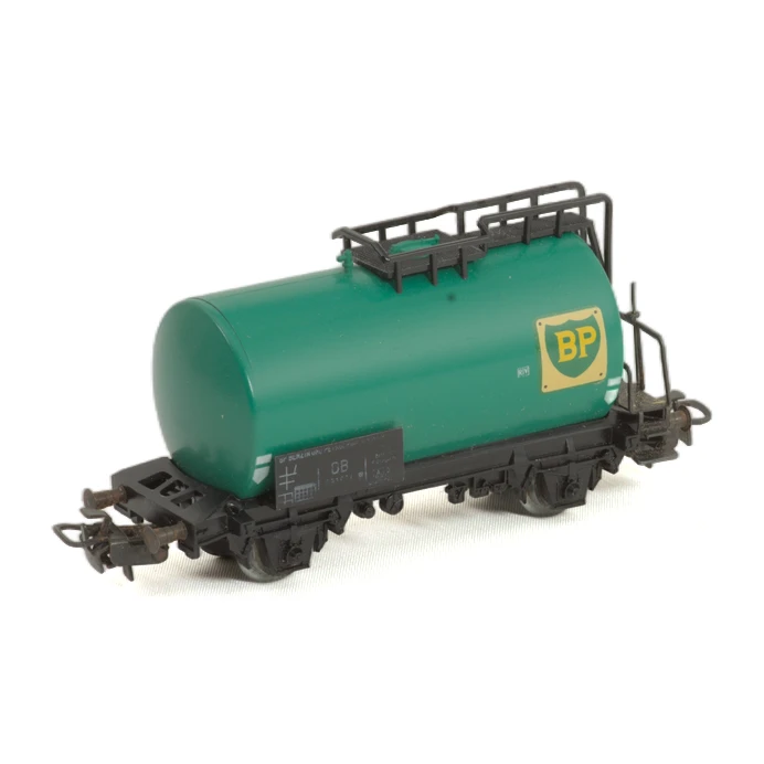 Wagon citerne miniature Märklin 4644 BP vert à l