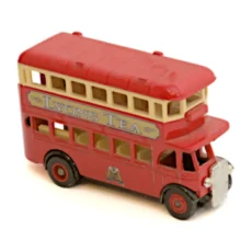 Bus à impériale miniature Matchbox Series No 5A rouge avec publicité Lyons Tea