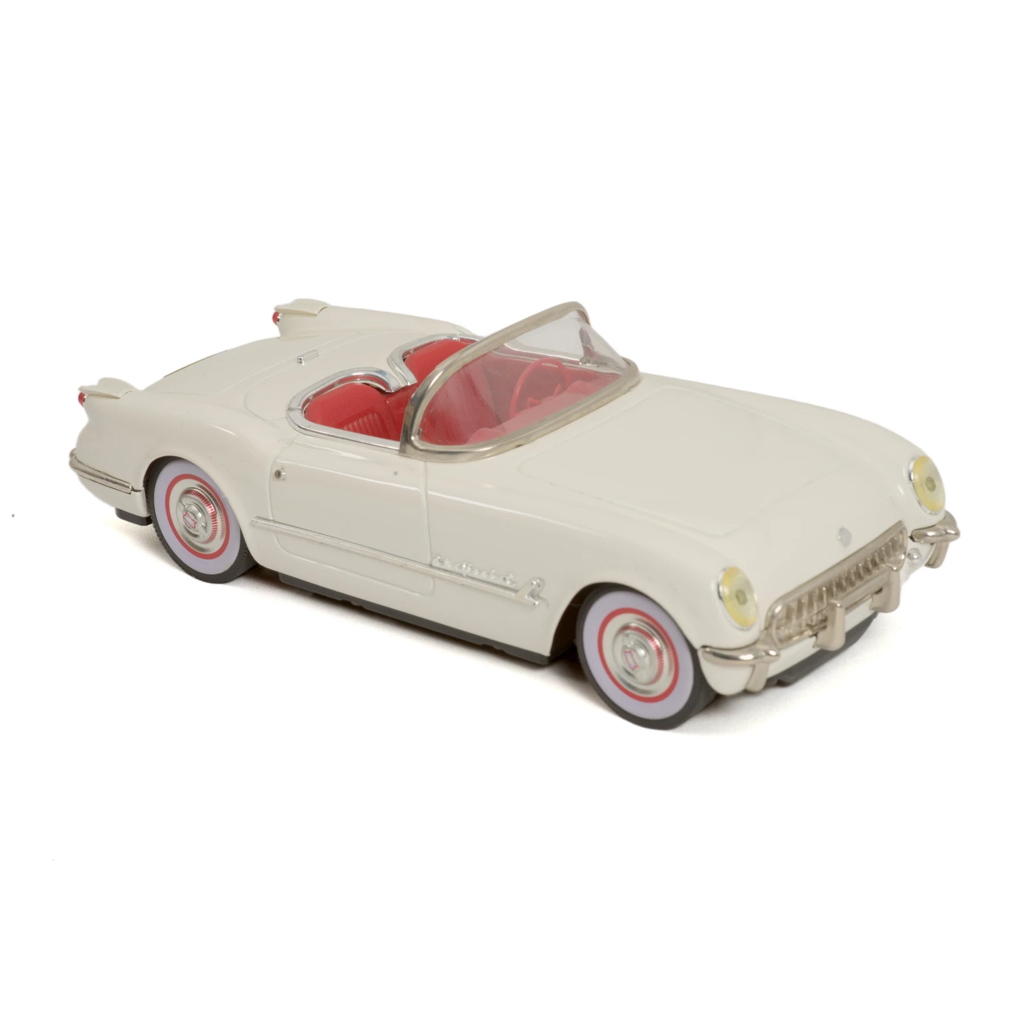 Vue de trois quarts avant de la miniature Chevrolet Corvette 1953 blanche