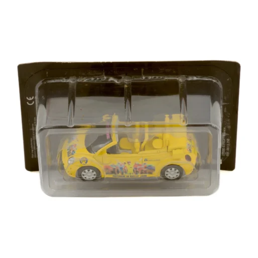 Vue rapprochée de la miniature Tour de France 2004 sous emballage plastique