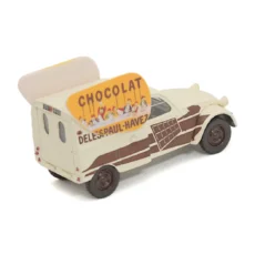 Voiture miniature Norev 1/43 Citroën 2CV AU Chocolat Delespaul-Havez vue de trois quarts arrière