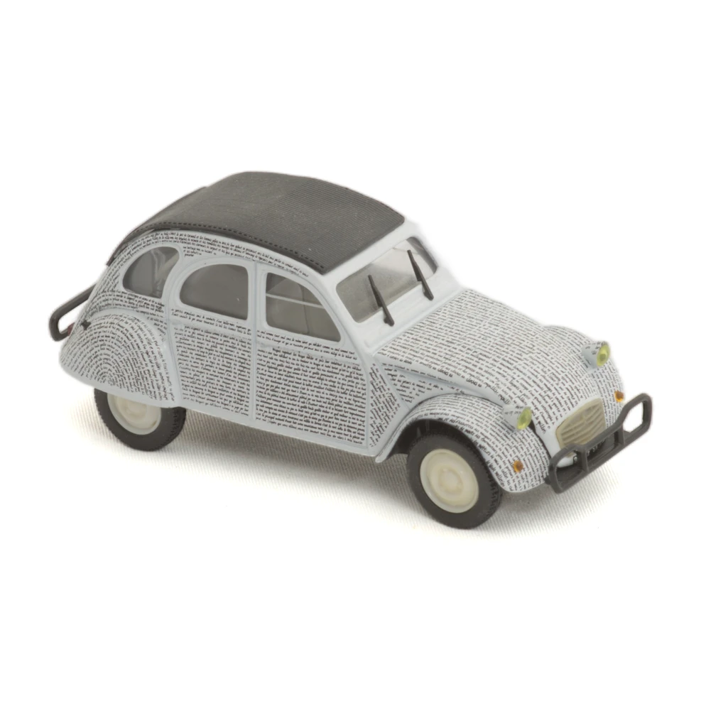 Miniature Norev Citroën 2CV blanche décorée des chansons de Georges Brassens