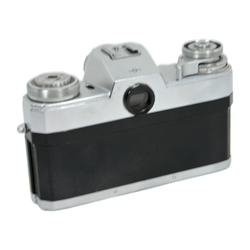 Dos de l'appareil photo Zeiss Ikon Contarex Bullseye montrant le viseur et le gainage