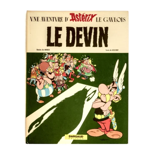 Couverture de la BD Astérix Le Devin