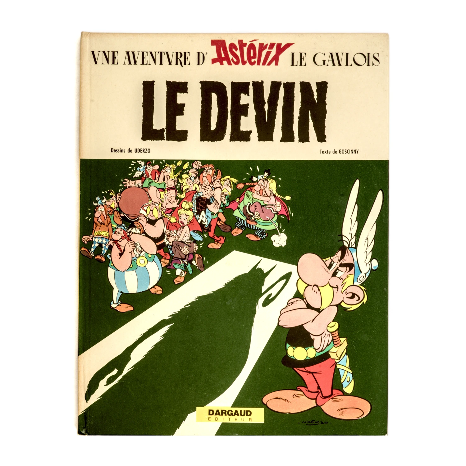 Couverture de la BD Astérix Le Devin