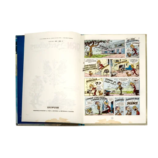 Page intérieure de la BD montrant l'année d'édition 1974 et des taches d'humidité en bas de page
