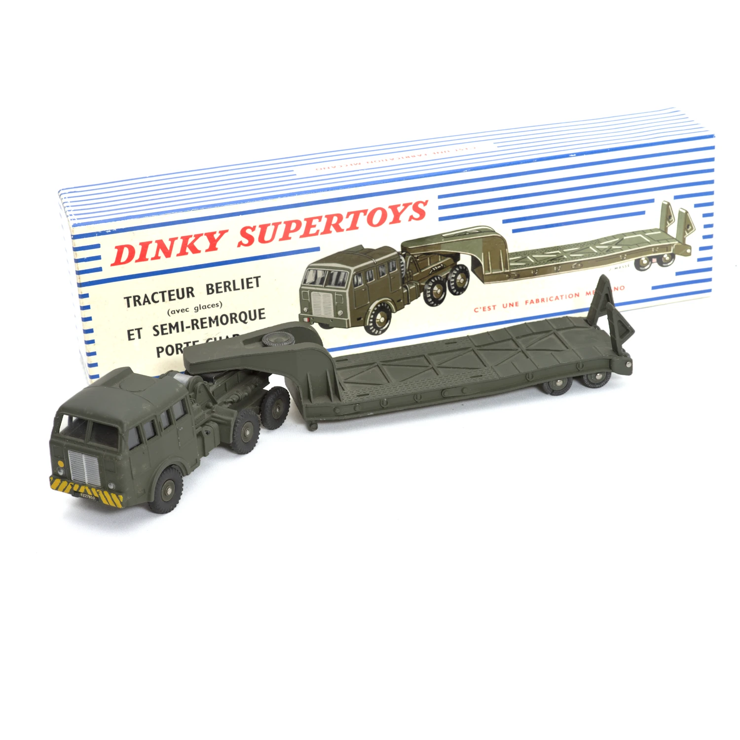 Dinky Supertoys 890 Tracteur Berliet et semi-remorque porte-char avec sa boîte d