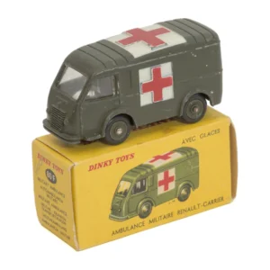 Miniature Dinky Toys 80 F Ambulance Militaire Renault-Carrier posée sur sa boîte jaune d'origine
