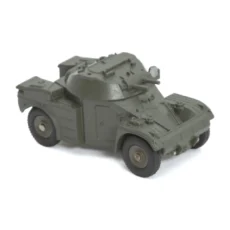 Vue de trois quarts avant de la miniature militaire Dinky Toys AML Panhard