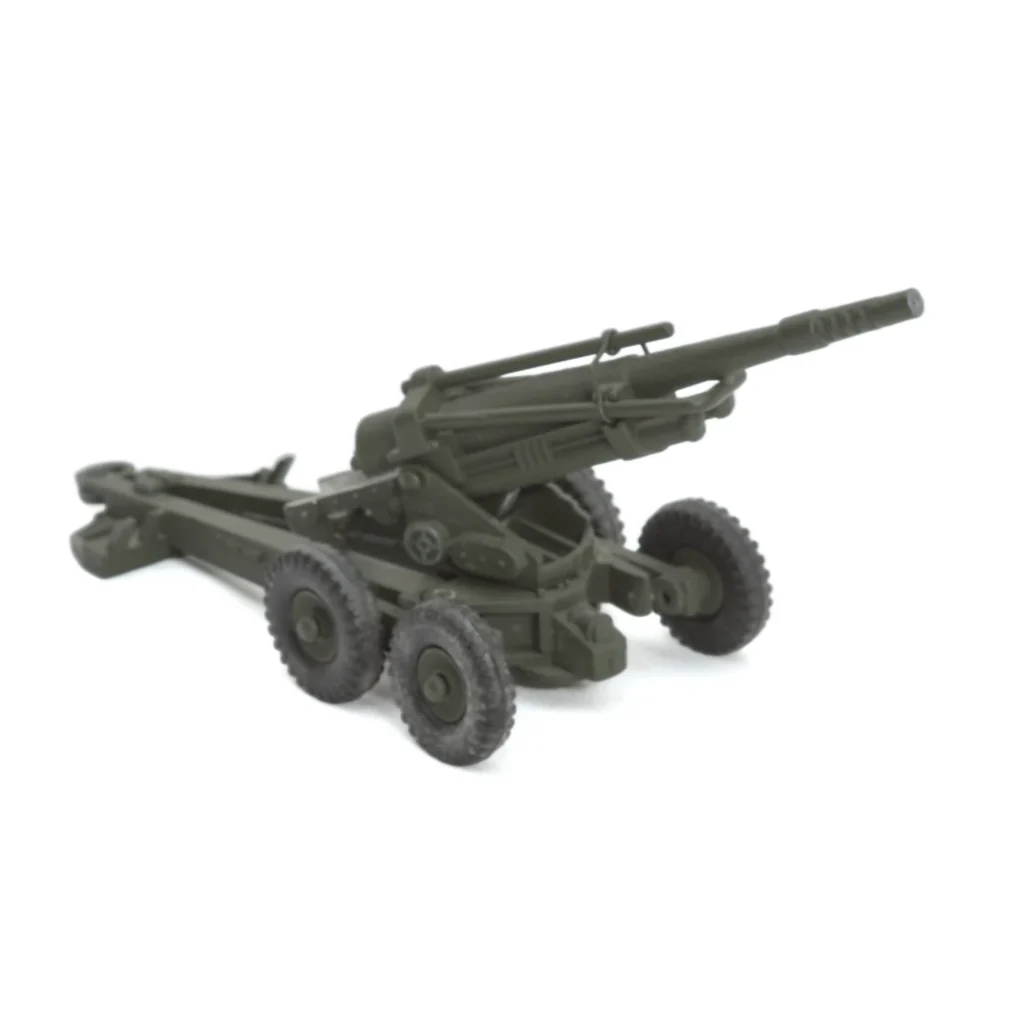 Vue de profil de l'Obusier de 155 A.B.S. Dinky Toys en métal vert armée