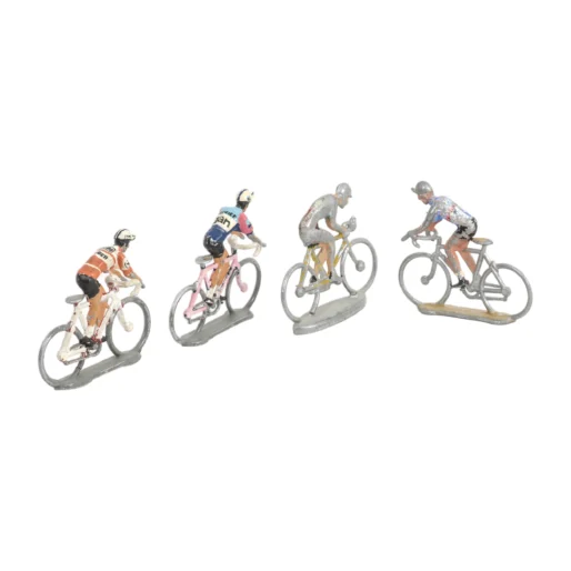 4 figurines de cyclistes tour de France en plomb