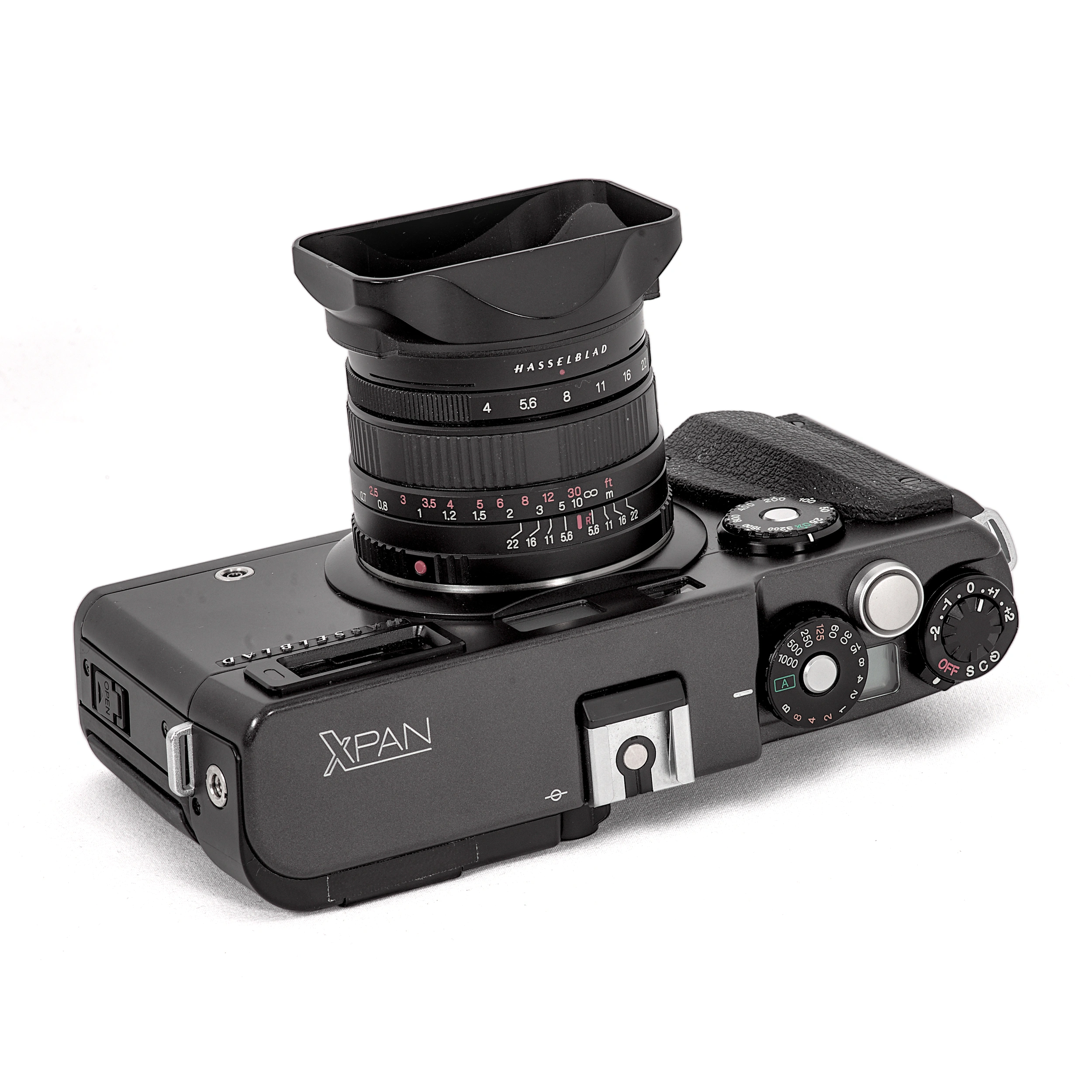 Hasselblad XPan avec objectif 45mm f/4 de dessus