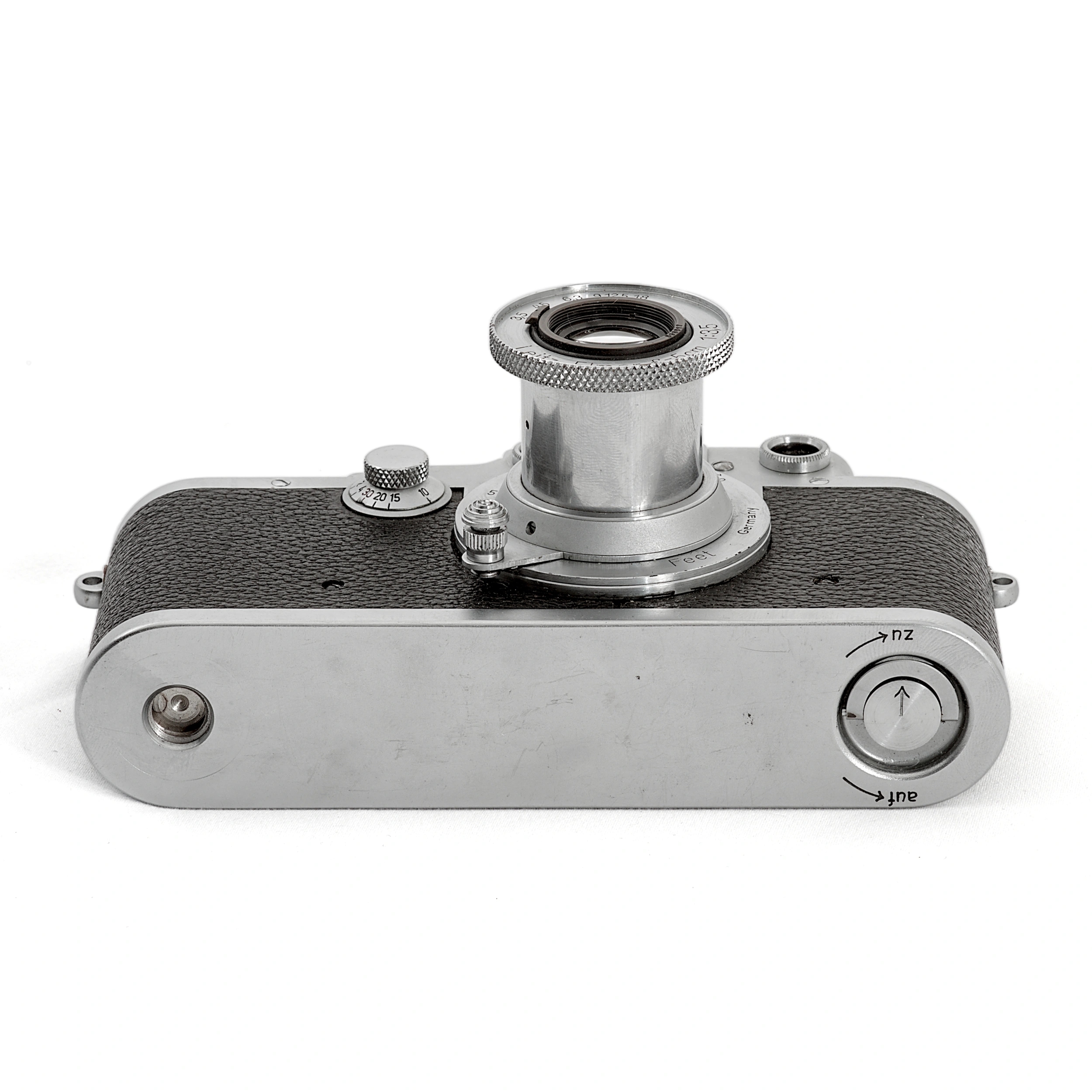Leica IIIc de dessous + objectif Leitz Elmar 5cm f/3.5
