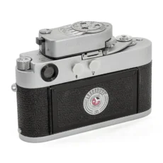 Leica M2 & Objectif Leitz Summicron 35mm f/2 + posemètre Leica-Meter MC - vue de derrière
