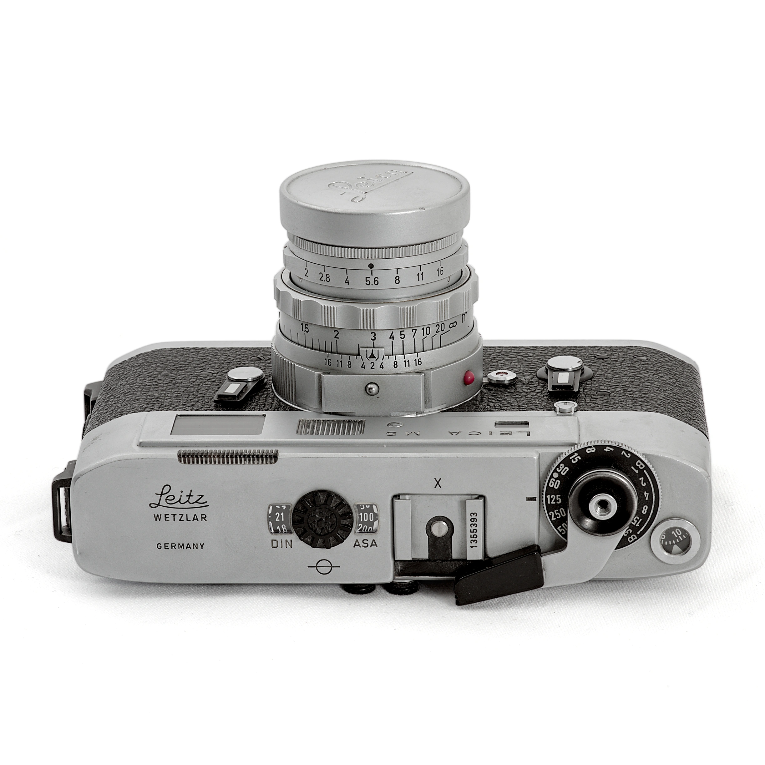 Leica M5 chrome avec objectif Summicron 50mm f/2 DR de dessus