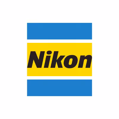 Logo de Nikon de 1988. Le Bleu vient compléter le Jaune suite au changement de nom de la société qui devient Nikon corporation