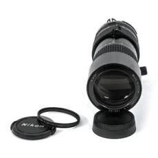 Objectif Nikon Micro-Nikkor 200mm f/4 IF AI-S vue face