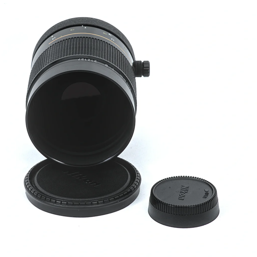 Nikon Reflex-NIKKOR 500mm f/8 de face