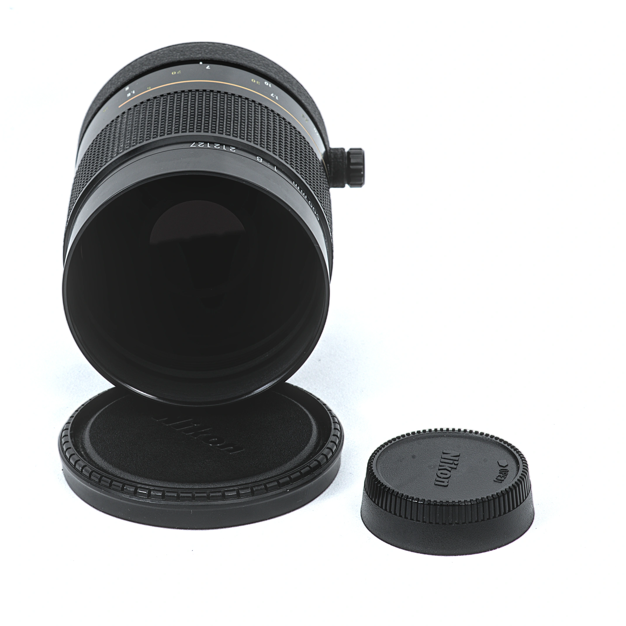 Nikon Reflex-NIKKOR 500mm f/8 de face