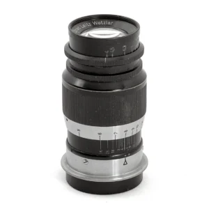 Objectif Leica Ernst Leitz Wetzlar Elmar 9cm f/4 de face avec échelle de profondeur de champ