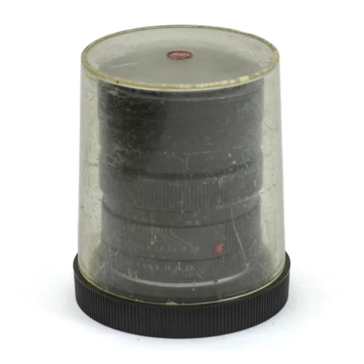 Objectif Leica Leitz Elmarit 90mm f/2.8 dans sa boîte cloche d'origine