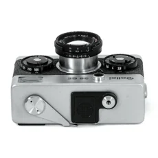 Appareil photo Rollei 35 SE argenté vue de dessus