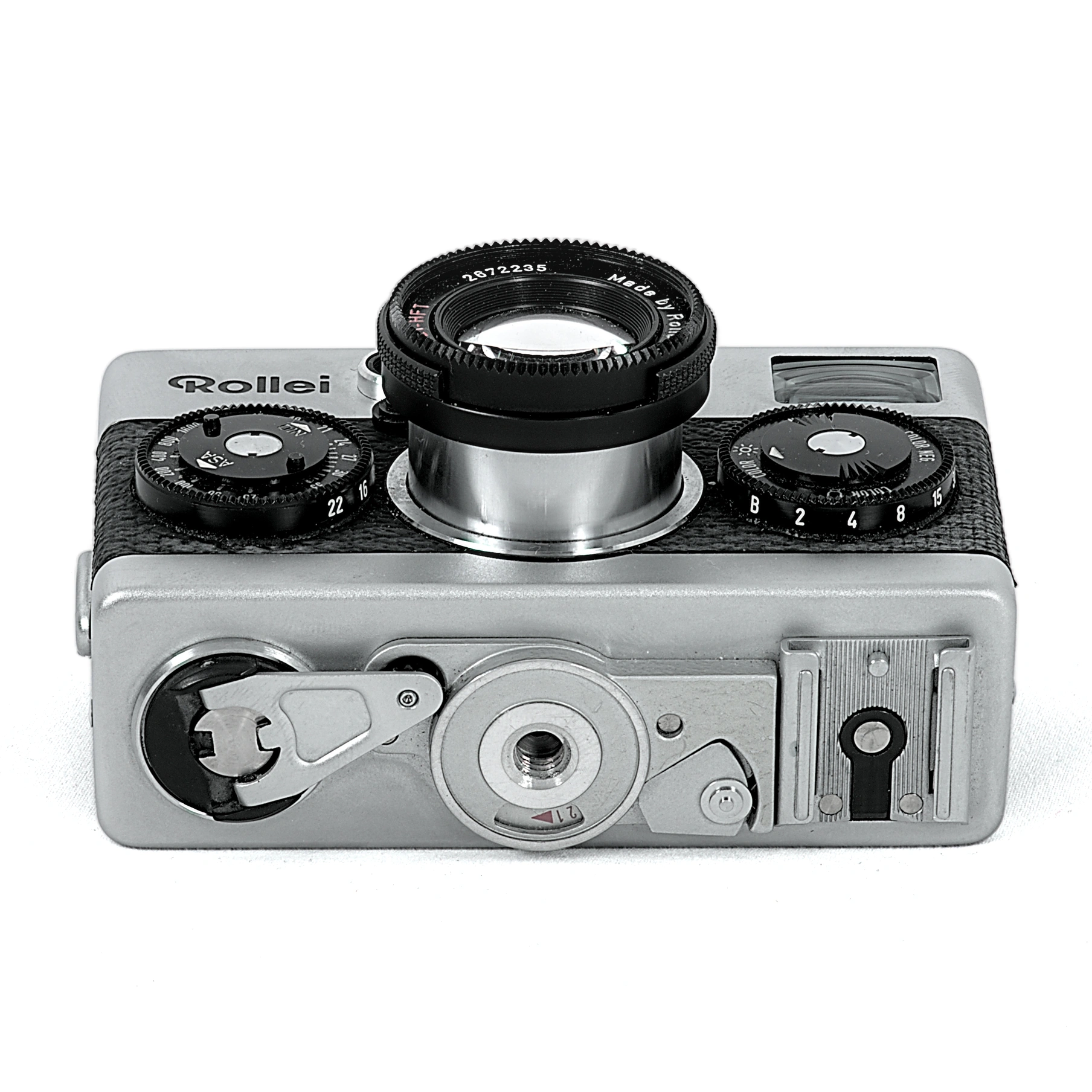 Rollei 35 SE argenté vue de dessous