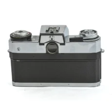 Vue arrière du boîtier Zeiss Ikon Contarex Electronic montrant le viseur et le dos
