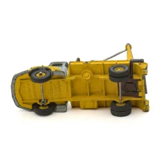 Châssis du camion Dinky Supertoys Made in France Meccano
