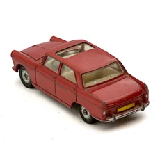 Vue de dessus de la miniature Peugeot 404 Dinky Toys avec toit ouvrant