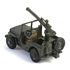 Vue arrière de la miniature Dinky Toys Jeep avec roue de secours et canon