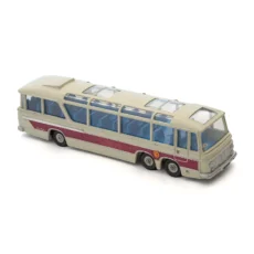 Autocar miniature Dinky Supertoys 952 Vega Major Luxury Coach vue de trois quarts avant