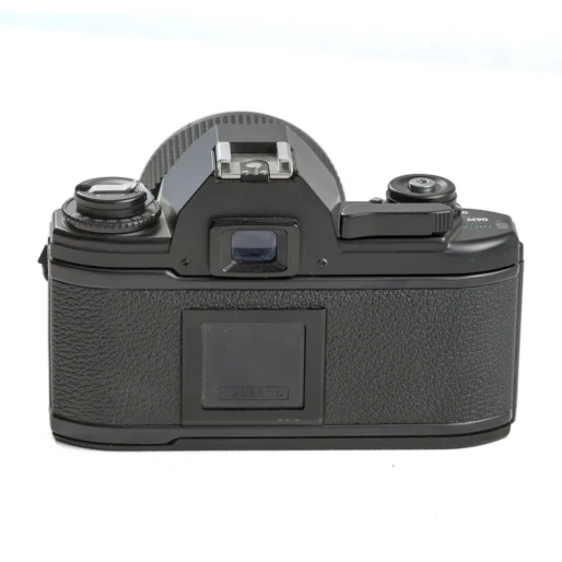Dos de l'appareil photo Nikon EM avec viseur