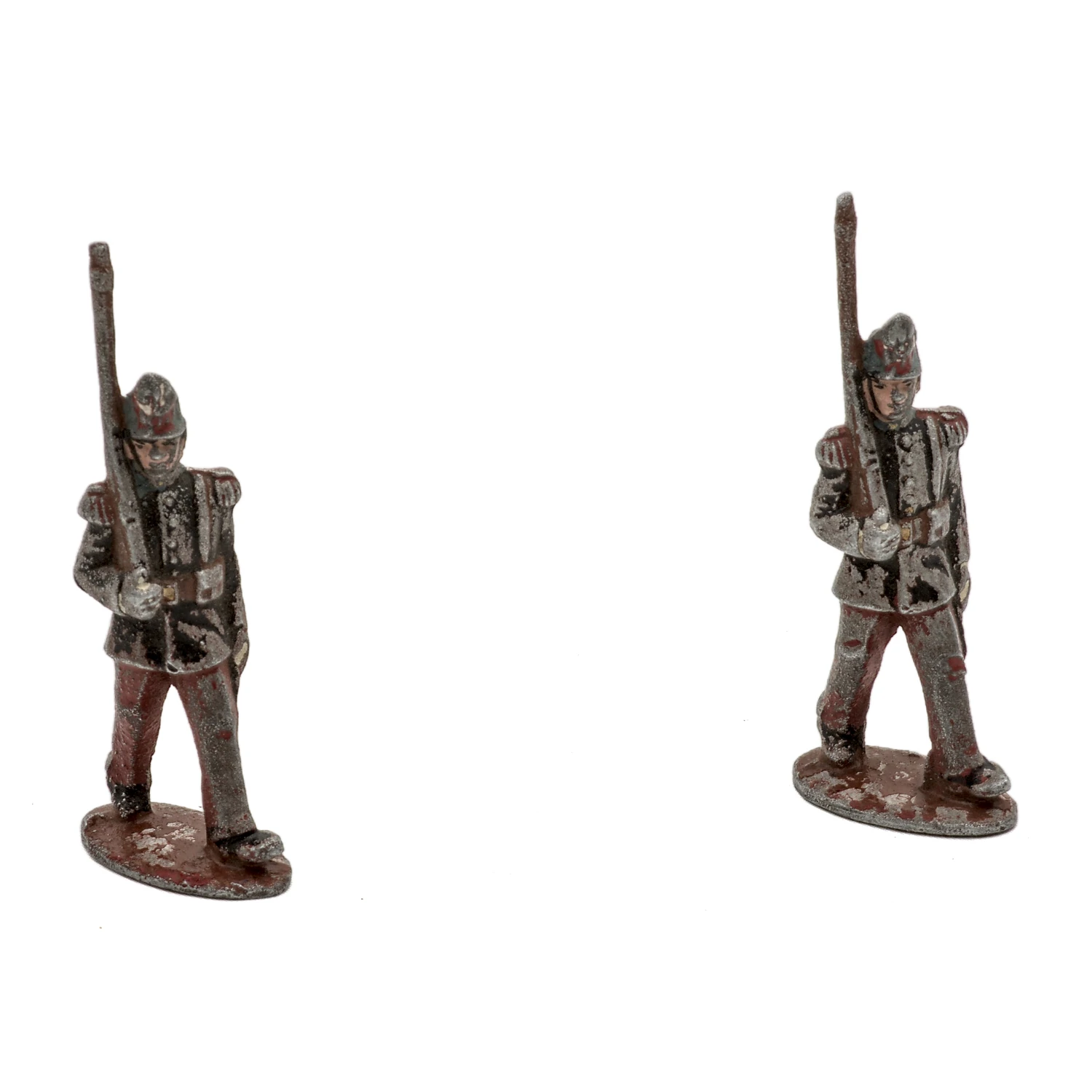 Deux soldats de plomb anciens de l