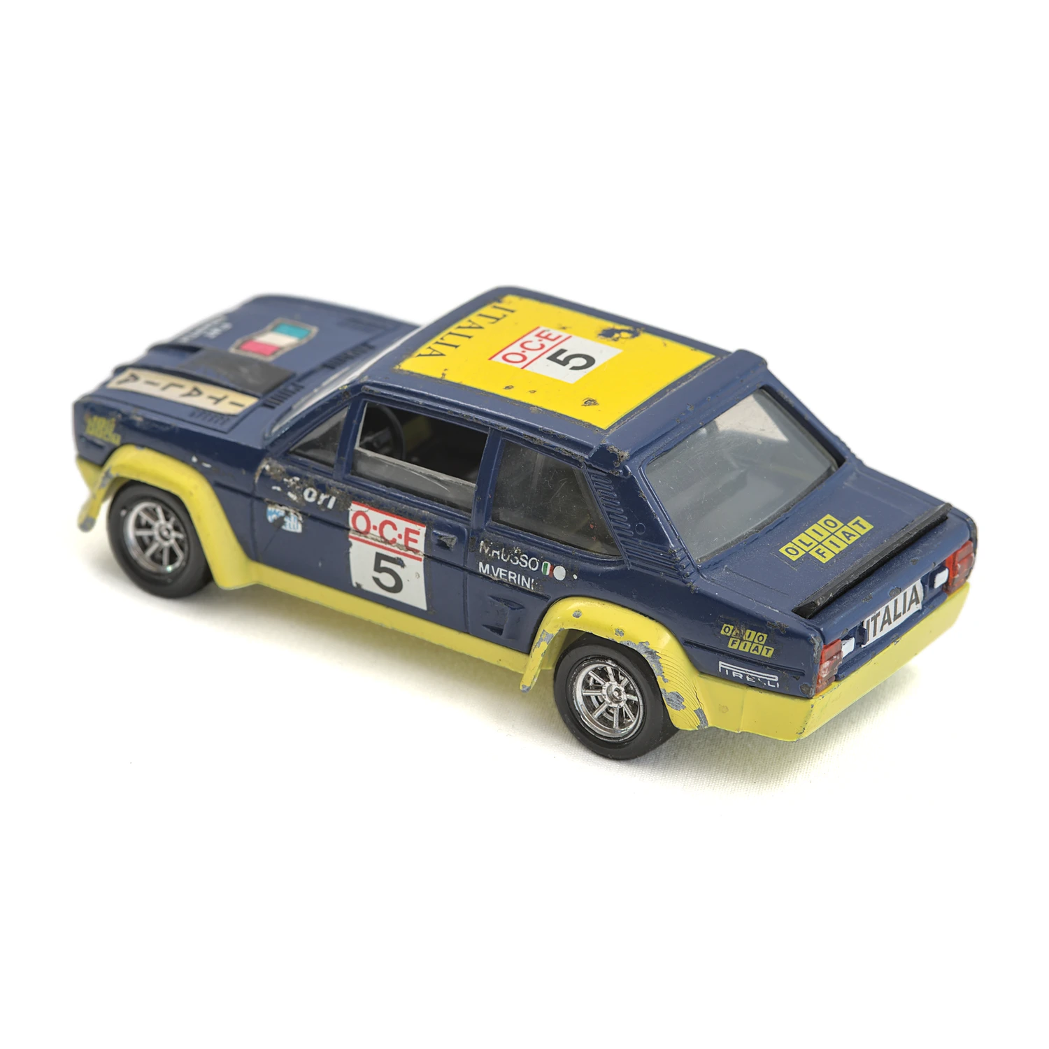 Vue arrière de la miniature Solido Fiat Abarth 131 Rallye avec numéro 5