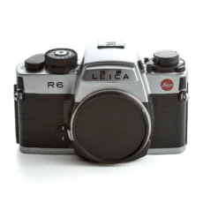 Leica R6 avec bouchon de boîtier